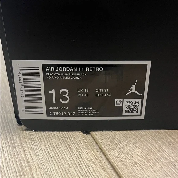 Jordan Air 11 Retro Black Gamma Blue